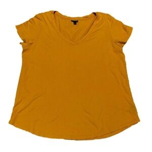 Torrid Signature Jersey V-Neck Tee Size 1